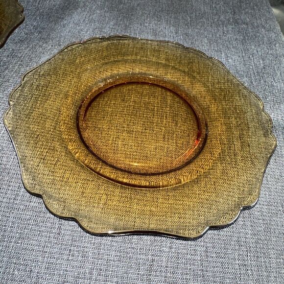 New Martinsville Salad Plates 2 Amber Depression Glass Scalloped Edges EUC 1930s - Picture 4 of 6